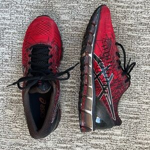 Asics running shoes like new worn couple times